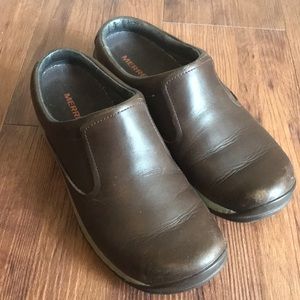 Merrell “espresso” clogs, women 6.5